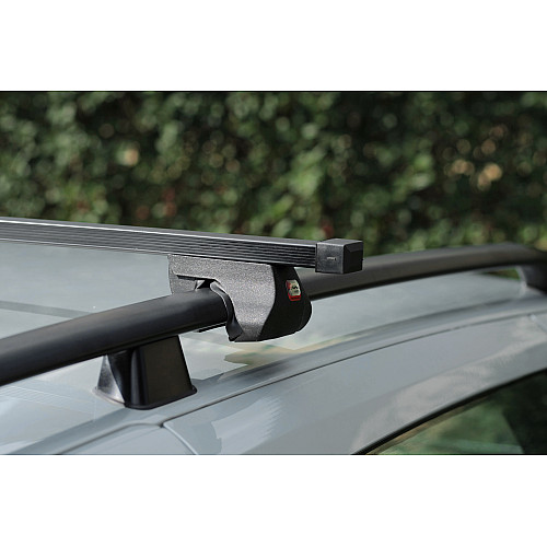 Car roof rack on integrated and manufacturer rails - ALFA ST _ car / accessories